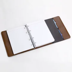 Náhradná náplň do krúžkového zápisníka (karisbloku) vo formáte A5 - linajkové strany.