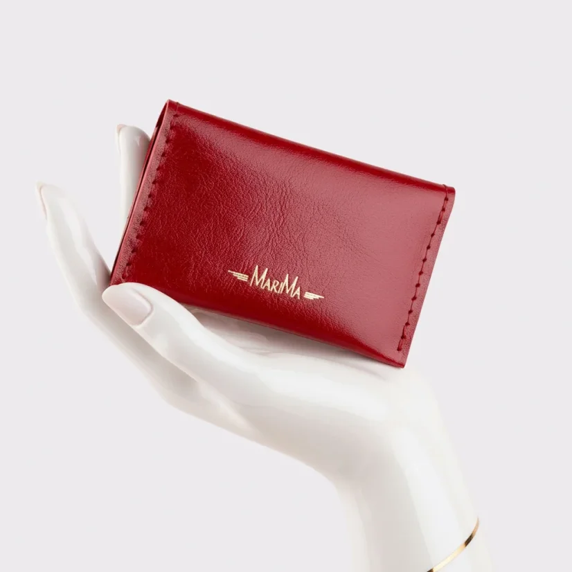 Mini dámska kožená peňaženka MARIMA  – elegantný detail, ktorý vynikne aj v ruke