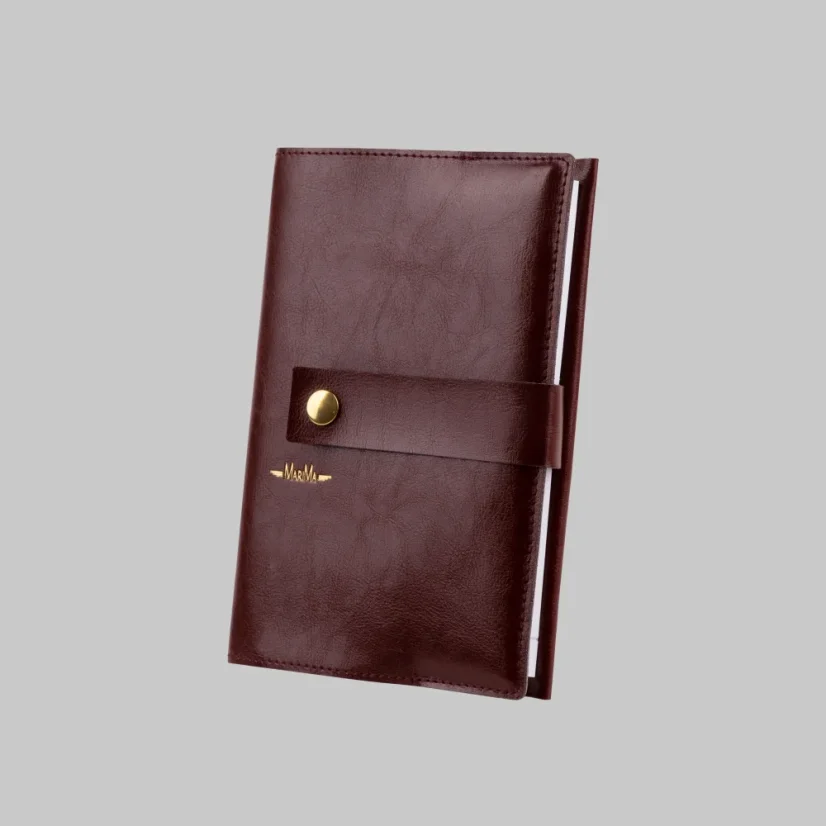 Bordový elegán – do kancelárie aj na darček