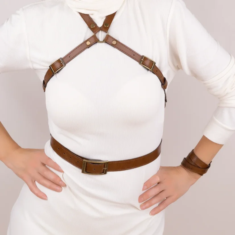 Tvoje telo, tvoje pravidlá. Koža len podčiarkuje pointu.