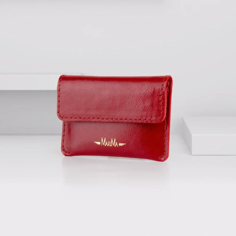 Červená – energická a výrazná, pre ženy, ktoré sa neboja ukázať svoj štýl.